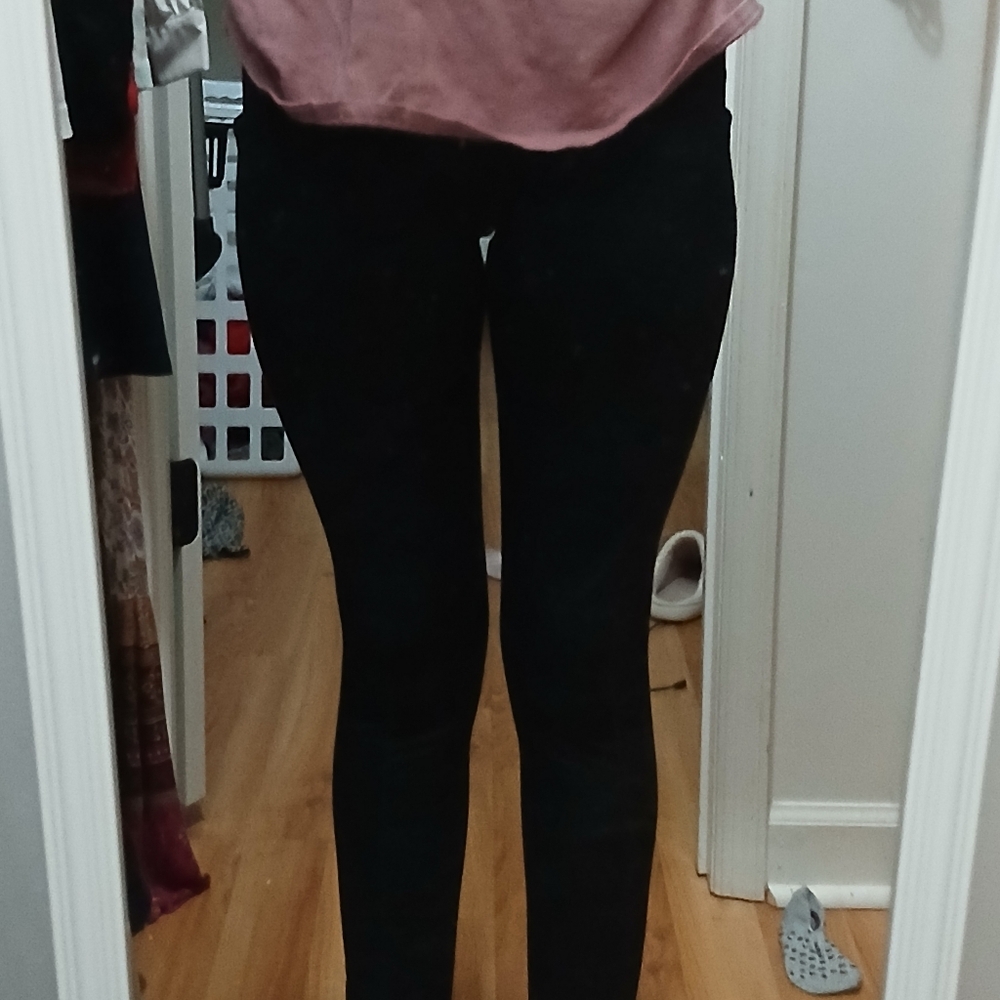 Mondetta Performance and Luxury Leggings